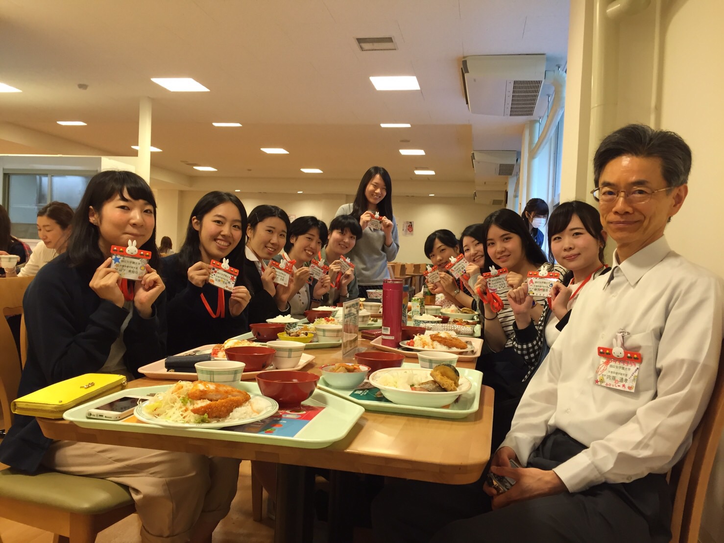 http://nutr.food.sugiyama-u.ac.jp/blog/003/IMG_6275.JPG
